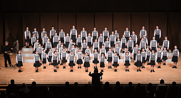 渋谷区少年少女合唱団の過去の演奏会の様子