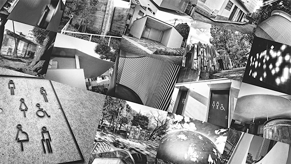 公共トイレに展示された写真作品