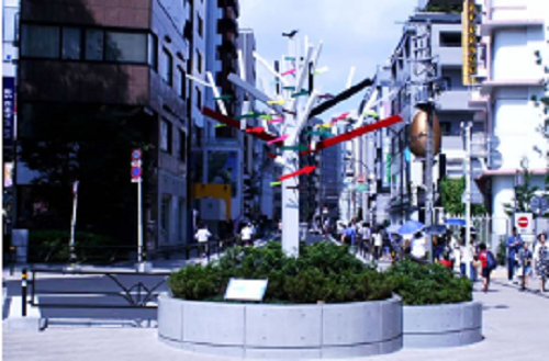 渋谷キャスト前のアロープロジェクト写真