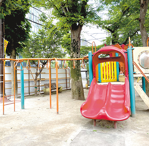 千原児童遊園地の遊具