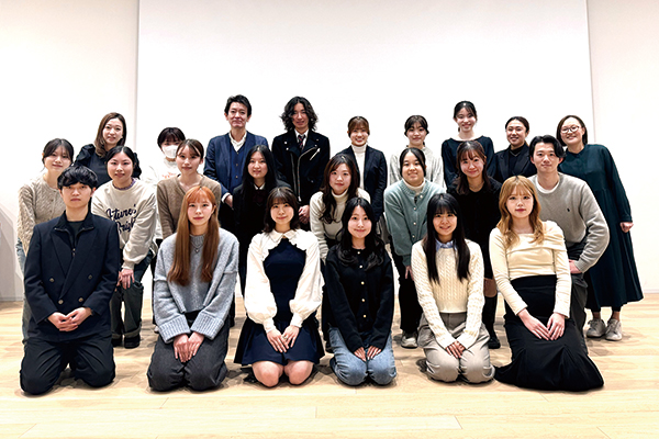 シブヤ若者気候変動会議のメンバー集合写真
