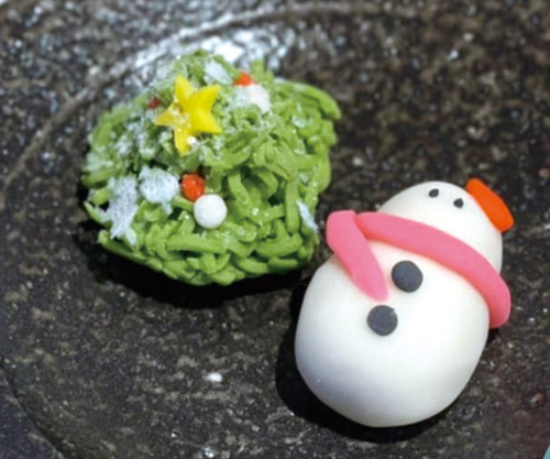 クリスマスモチーフの和菓子 写真