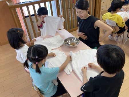 初台保育園保育室内の様子