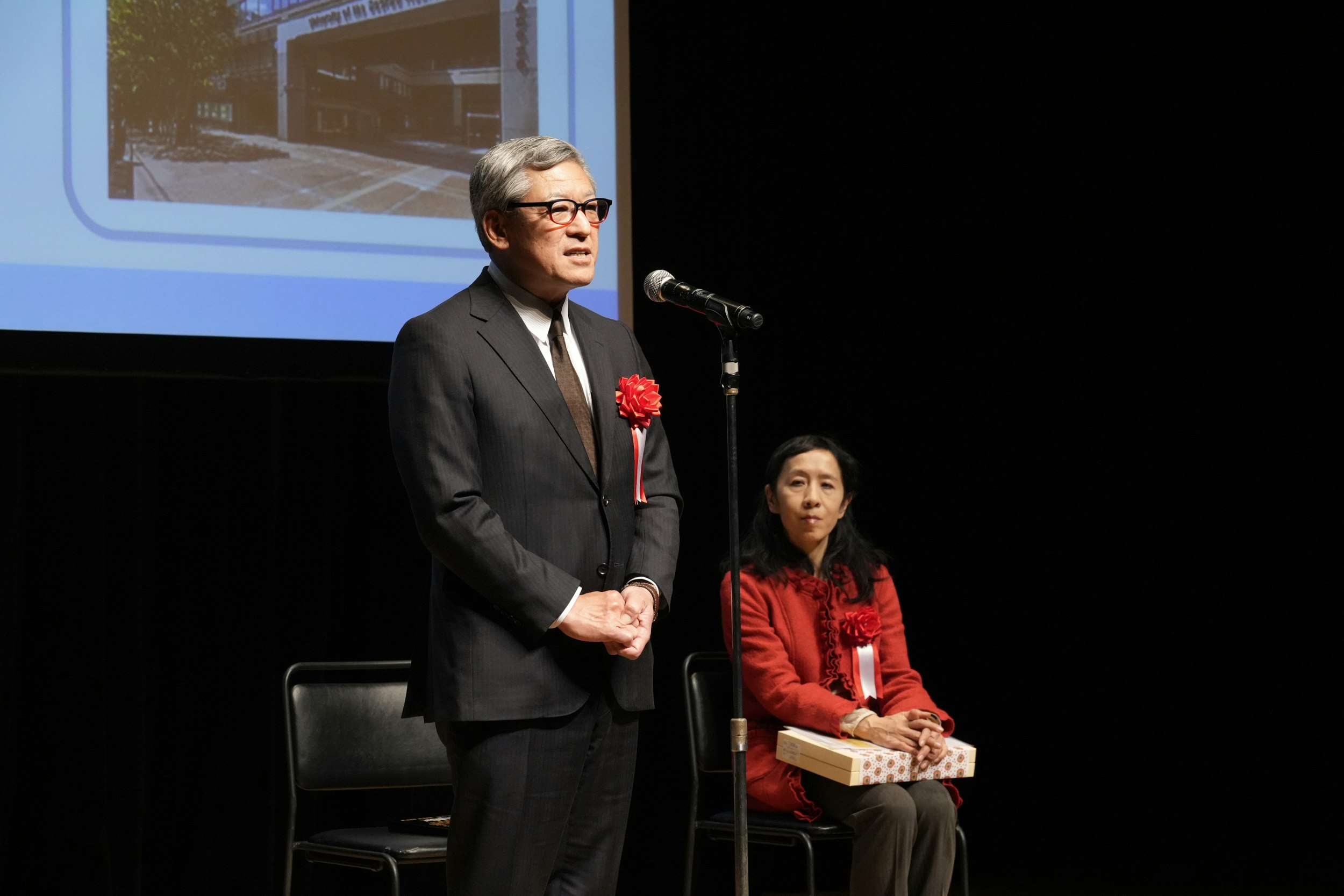 聖心女子大学グローバル共生研究所 所長　植田 誠治教授によるスピーチ