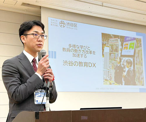 伊藤教育長写真