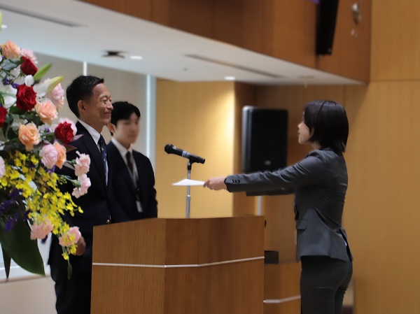 入区式が行われましたの様子の写真